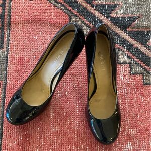 Nine West Black Patent Leather 3.5 inches heels size 7